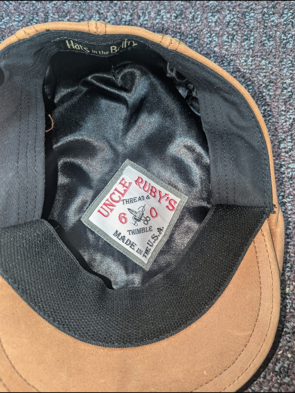 Men's Tan Suede Driving Cap - Classic Flat Cap - Picture 7 of 7
